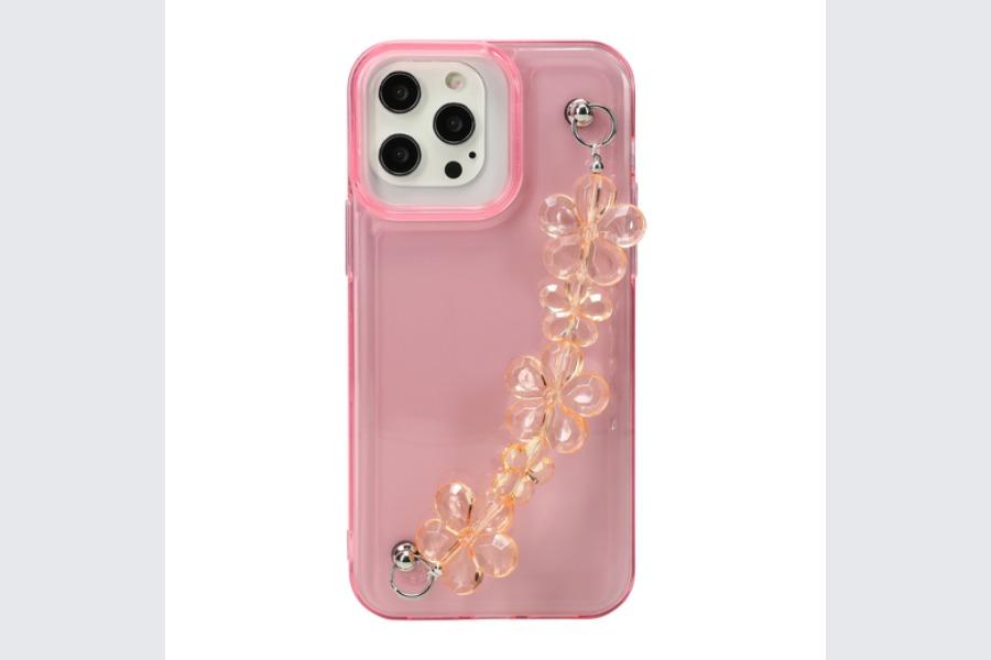 iPhone 13 Pro Max phone chained strap