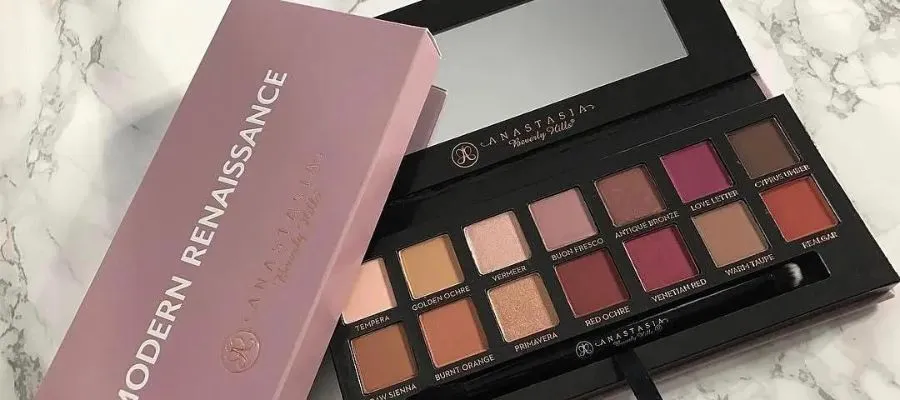 Anastasia Beverly Hills Modern Renaissance Eye Shadow Palette