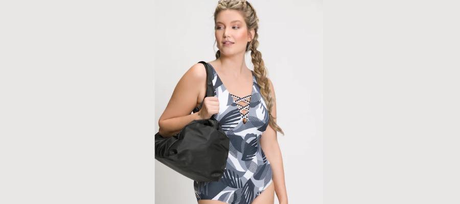 Front Lined Swimsuit