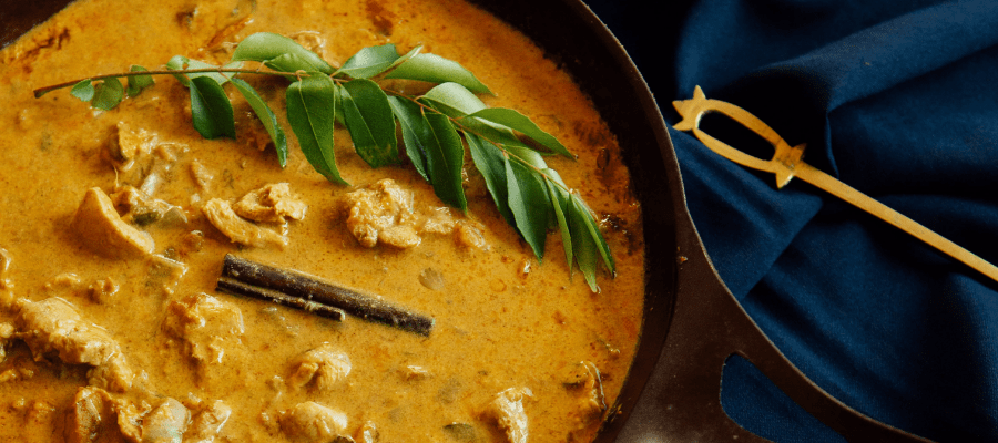 Aromatic Sri Lankan-Style Chicken Thigh Curry