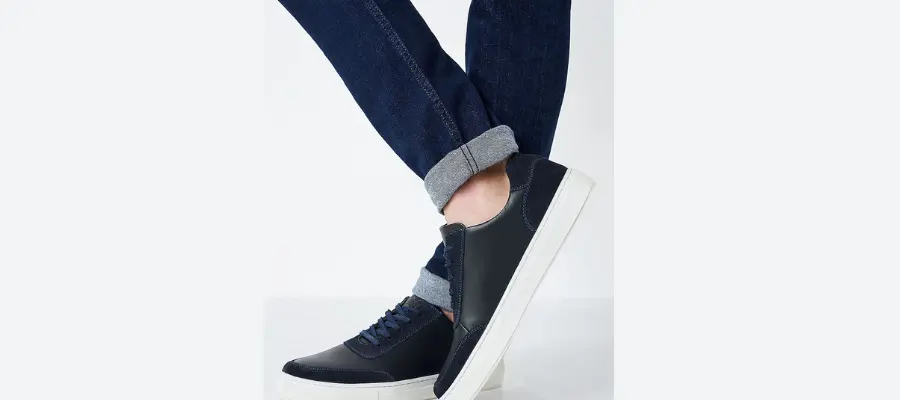 Comfortable Shoes with Jeans