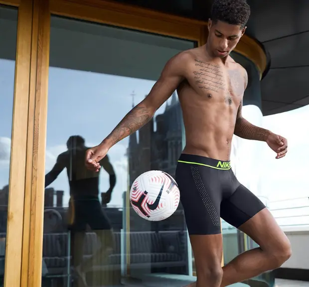 6 Best Men's Boxers to wear for a Relaxing & Comfy Night