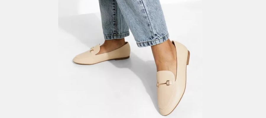 Wide-fit T-bar loafers