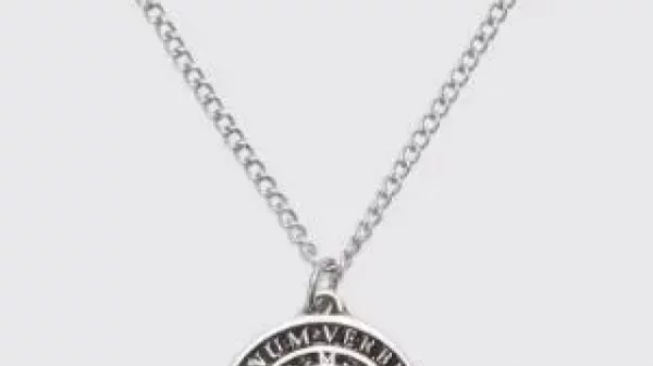 Double-Layer Coin Pendant Necklace