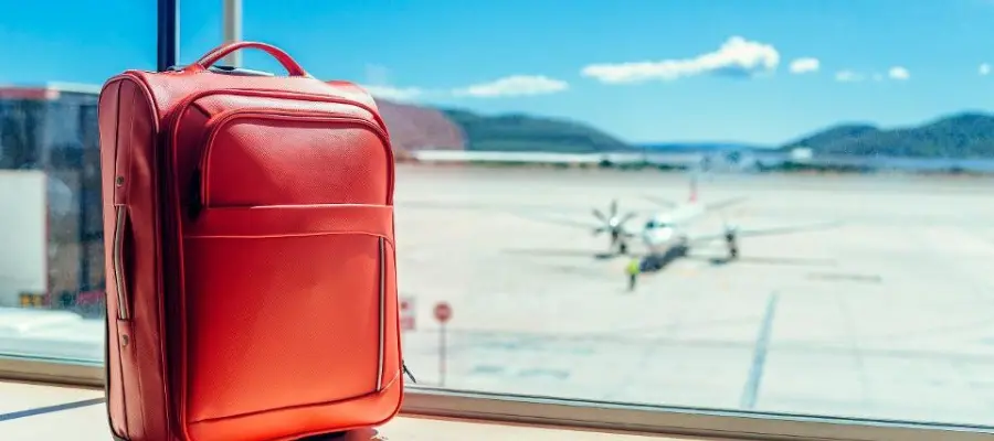 Use an Airline Credit Card to Avoid Baggage Fees