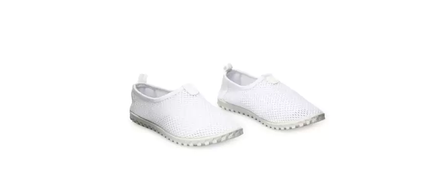 Ladies white mesh water shoes 