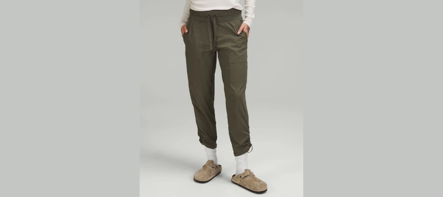 The Dance Studio Mid-Rise Cropped Pants