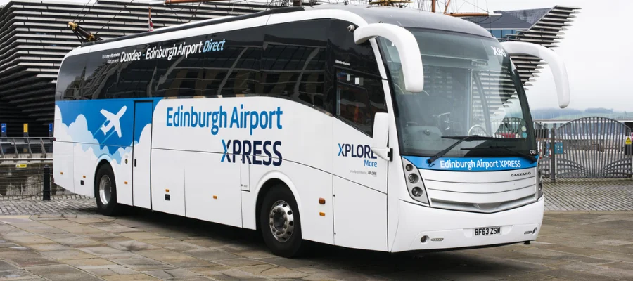 Edinburgh to Dundee bus 