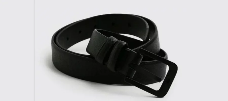 Faux leather saffiano belt