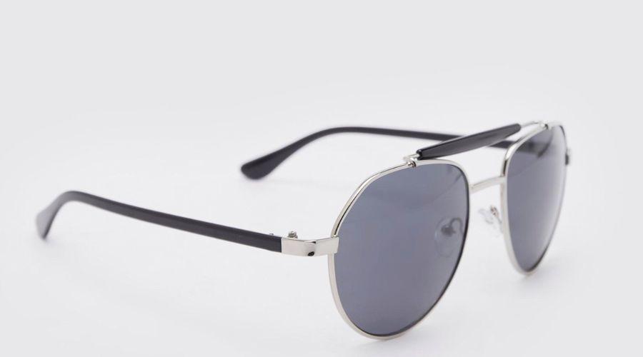 Plastic aviator sunglasses