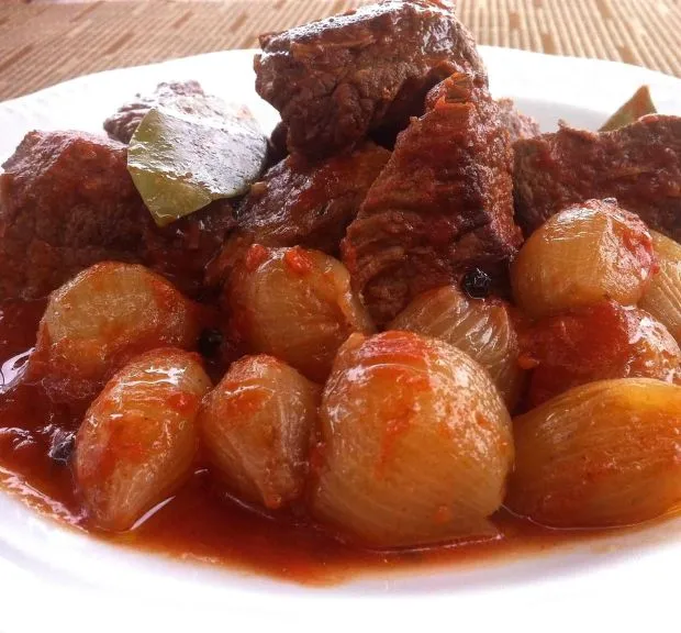 The Best Beef Stifado Recipe