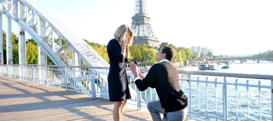 What is the perfect spot for a proposal at Eiffel Tower?
