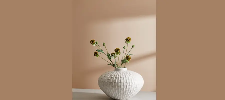 Medium Scalloped Textured Vase | Hermagic