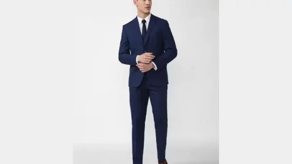 Men's tailored fit suits