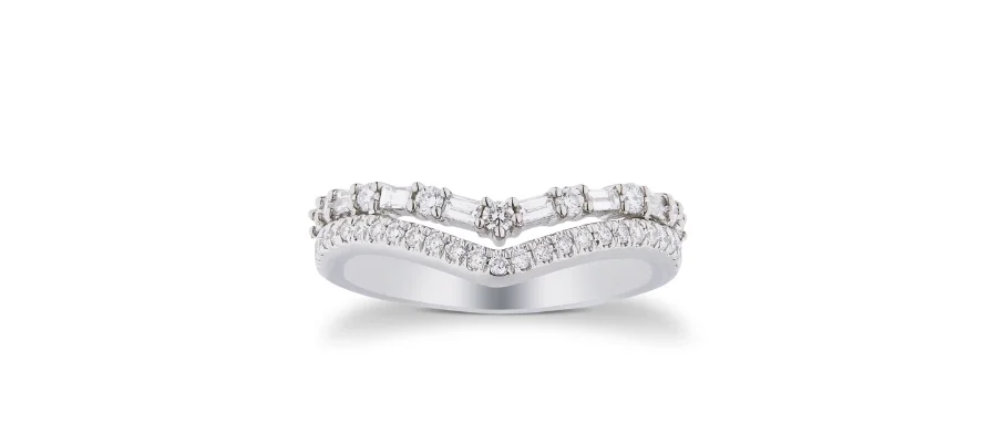 Platinum 0.40cttw diamond mixed cut wedding ring 