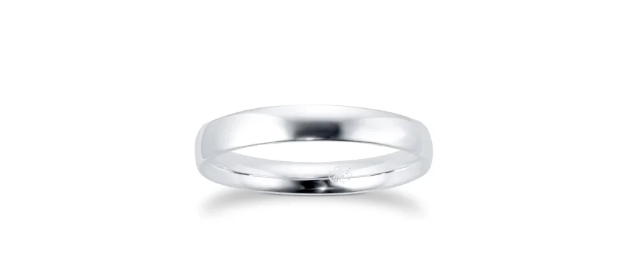 Recycled 18ct white gold 3mm court wedding band 