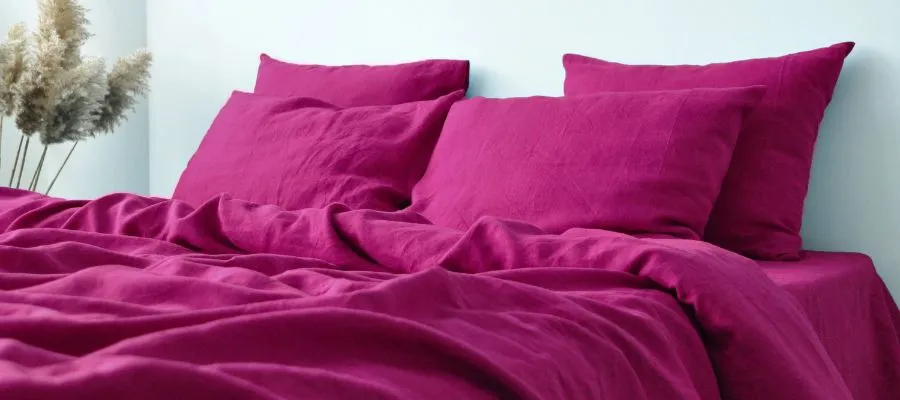 Bedspread- Dark Pink