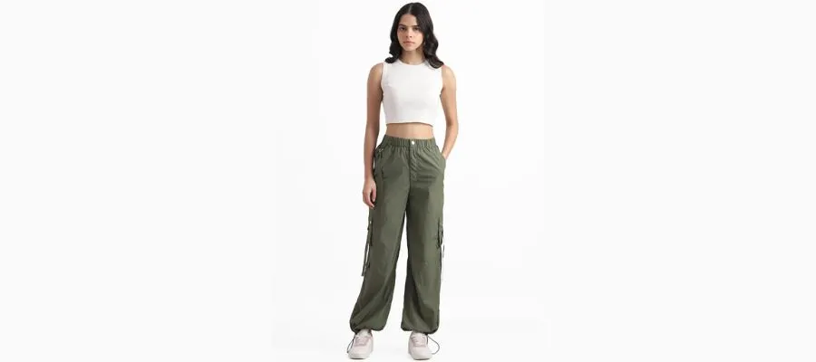 Trousers for women