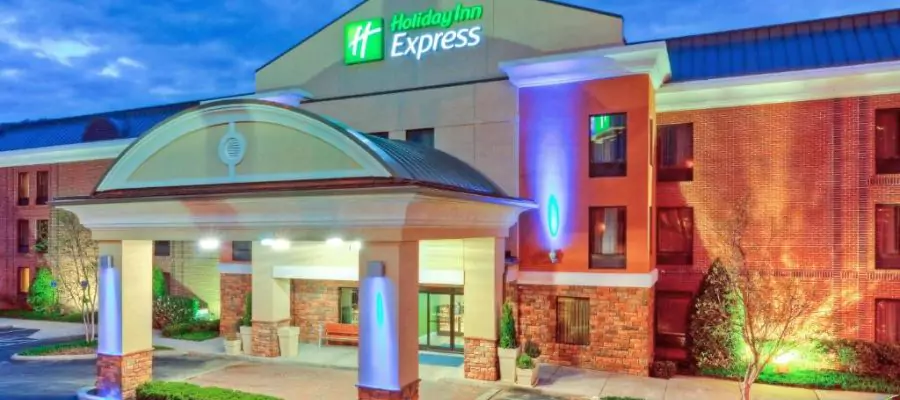 Holiday Inn Express Hotel & Suites Nashville 