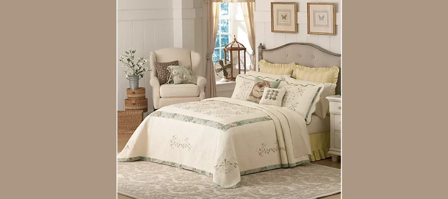 MaryJane's Home Vintage King Bedspread