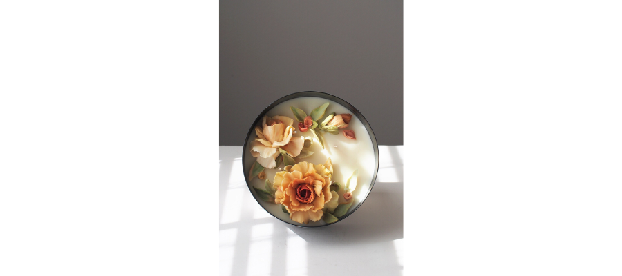 English Garden Gradient Flower Candle 